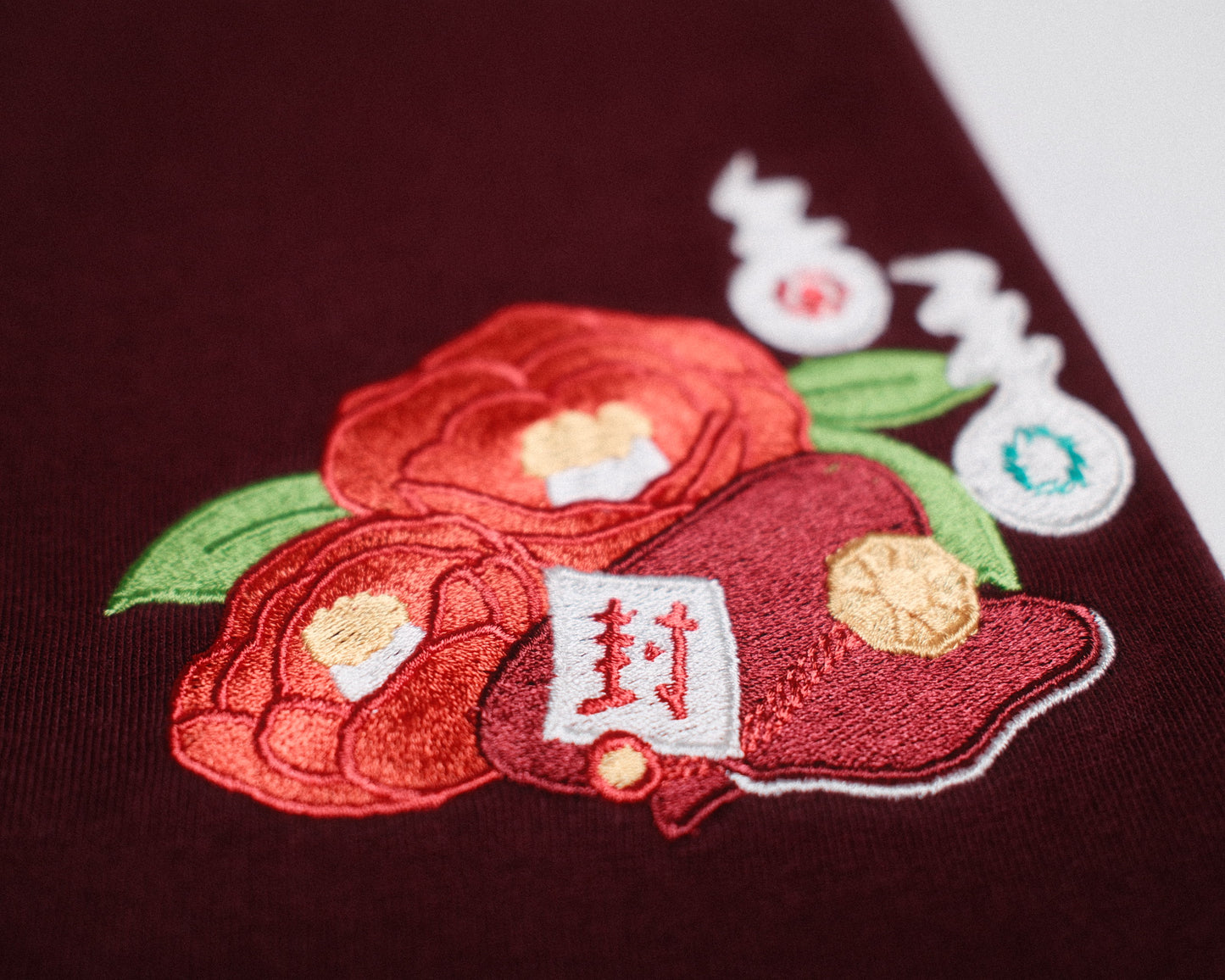 Toilet Boy Seal Hat Hanako Floral T-Shirt